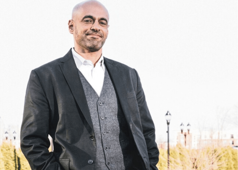 Tarek Kamil